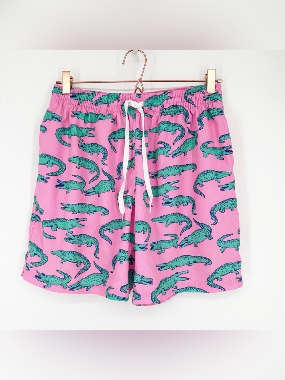 Chubbies The Glades Pink Alligator Classic Swim Trunks 7” Shorts